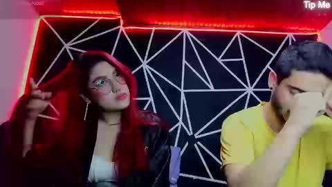 Snapshot of makenzy_darly chatting on 12/22/25, 11:35 Makenzy darly online show from 12/22/25, 11:35