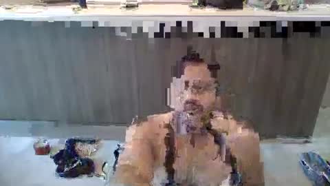 Snapshot of makeyousatisfied12 chatting on 10/10/25, 12:20 Rakesh Slave online show from 10/10/25, 12:20