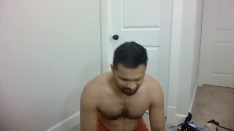 Snapshot of makeyousatisfied12 chatting on 11/17/25, 12:27 Rakesh Slave online show from 11/17/25, 12:27