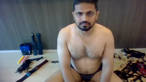 Snapshot of makeyousatisfied12 chatting on 07/16/26, 09:43 Rakesh Slave online show from 07/16/26, 09:43