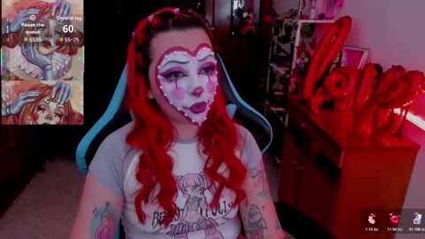Snapshot of maki33_ chatting on 02/16/26, 12:51 petite clown online show from 02/16/26, 12:51