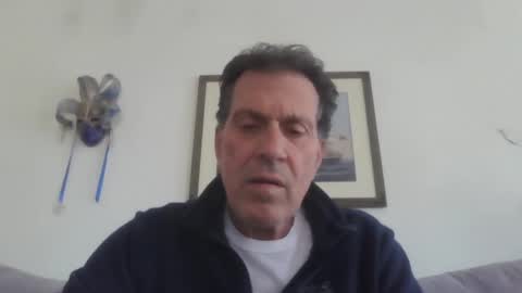 Snapshot of makis8989 chatting on 01/29/25, 08:18 makis8989 online show from 01/29/25, 08:18