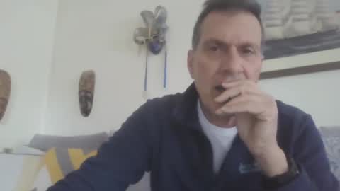 Snapshot of makis8989 chatting on 02/07/25, 08:01 makis8989 online show from 02/07/25, 08:01