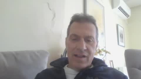 Snapshot of makis8989 chatting on 02/08/25, 08:31 makis8989 online show from 02/08/25, 08:31