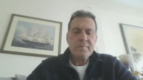 Snapshot of makis8989 chatting on 02/11/25, 08:26 makis8989 online show from 02/11/25, 08:26