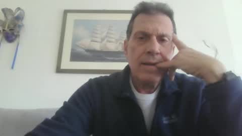 Snapshot of makis8989 chatting on 02/15/25, 08:11 makis8989 online show from 02/15/25, 08:11