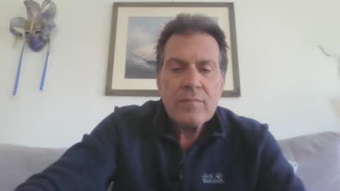 Snapshot of makis8989 chatting on 03/10/25, 07:42 makis8989 online show from 03/10/25, 07:42