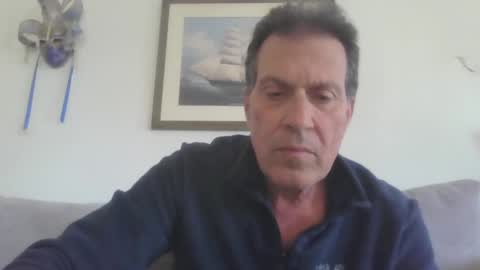 Snapshot of makis8989 chatting on 03/11/25, 07:37 makis8989 online show from 03/11/25, 07:37