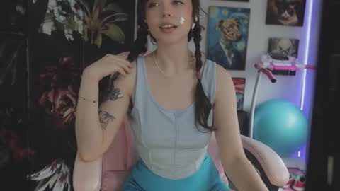 MakiyahBelle online show from 02/10/26, 05:55