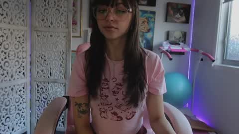 Snapshot of makiyahbelle2 chatting on 07/04/26, 03:24 MakiyahBelle online show from 07/04/26, 03:24