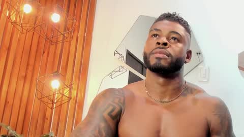 Snapshot of makonneen chatting on 01/21/25, 07:58 Makonnen online show from 01/21/25, 07:58