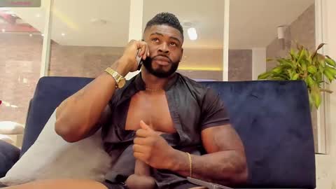 Snapshot of makonneen chatting on 02/26/25, 09:27 Makonnen online show from 02/26/25, 09:27