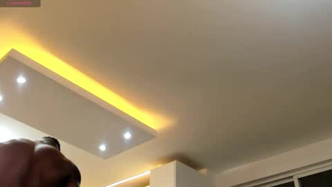 Snapshot of makonneen chatting on 02/27/25, 12:32 Makonnen online show from 02/27/25, 12:32