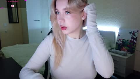 Snapshot of maksisisia chatting on 12/04/25, 02:37 maksisisia online show from 12/04/25, 02:37