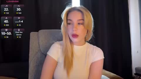 Snapshot of maksisisia chatting on 02/24/26, 11:41 maksisisia online show from 02/24/26, 11:41