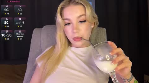 Snapshot of maksisisia chatting on 03/02/26, 02:57 maksisisia online show from 03/02/26, 02:57