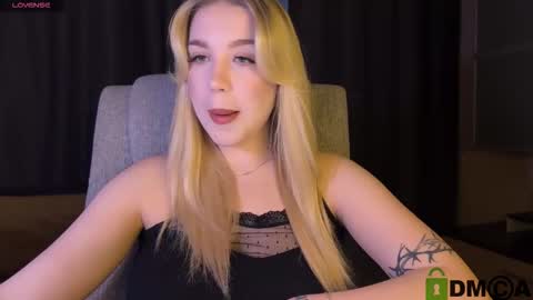 Snapshot of maksisisia chatting on 03/21/26, 03:37 maksisisia online show from 03/21/26, 03:37