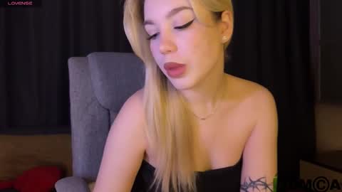 Snapshot of maksisisia chatting on 03/24/26, 04:56 maksisisia online show from 03/24/26, 04:56