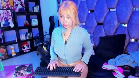 Snapshot of maky_coss chatting on 04/20/26, 03:15 maky_coss online show from 04/20/26, 03:15