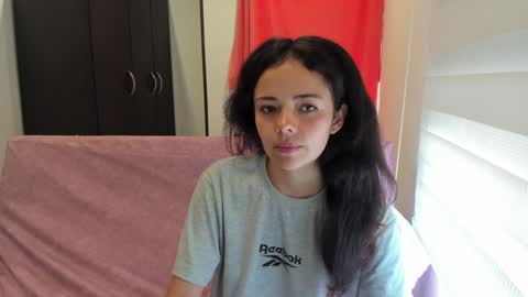 Snapshot of mal_norma chatting on 12/26/24, 06:01 Mal Norma online show from 12/26/24, 06:01