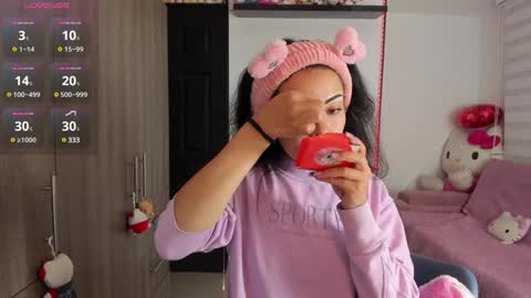 Snapshot of mal_norma chatting on 02/07/25, 11:45 Mal Norma online show from 02/07/25, 11:45