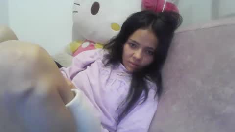 Snapshot of mal_norma chatting on 02/27/25, 12:21 Mal Norma online show from 02/27/25, 12:21