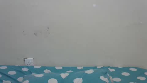 malaika_musa online show from 11/25/25, 05:07