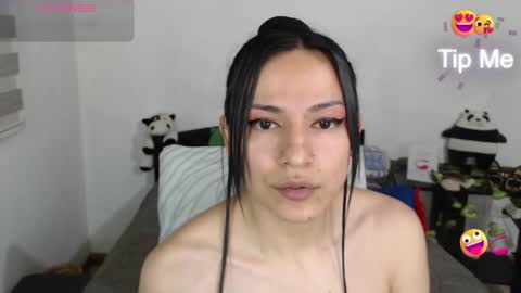 Snapshot of malasexychick chatting on 03/12/25, 02:01 Mariapau online show from 03/12/25, 02:01