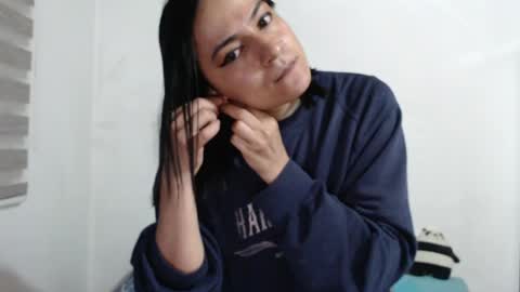 Snapshot of malasexychick chatting on 04/03/26, 02:26 Mariapau online show from 04/03/26, 02:26