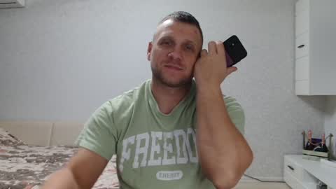 malchyshka online show from 12/17/24, 05:36