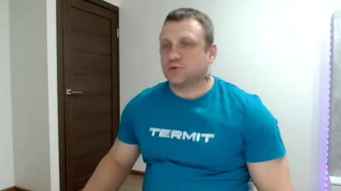 Snapshot of malchyshka chatting on 03/23/26, 04:00 malchyshka online show from 03/23/26, 04:00