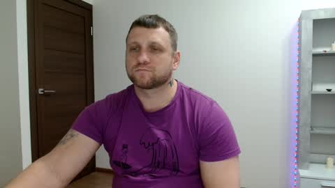 Snapshot of malchyshka chatting on 04/22/26, 02:29 malchyshka online show from 04/22/26, 02:29