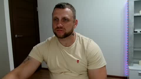 Snapshot of malchyshka chatting on 06/25/26, 08:02 malchyshka online show from 06/25/26, 08:02
