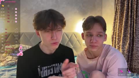 Tom and Mark 3 online show from 01/10/25, 03:06