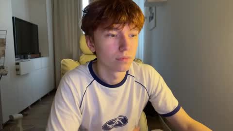 Snapshot of malcolm_yang chatting on 11/07/25, 10:26 Tom and Mark 3 online show from 11/07/25, 10:26