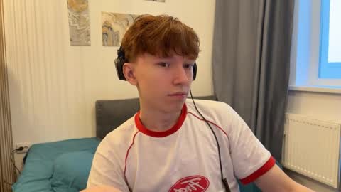 Snapshot of malcolm_yang chatting on 11/28/25, 11:46 Tom and Mark 3 online show from 11/28/25, 11:46