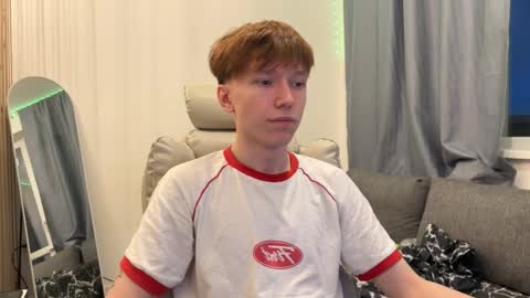 Snapshot of malcolm_yang chatting on 02/17/26, 03:40 Tom and Mark 3 online show from 02/17/26, 03:40