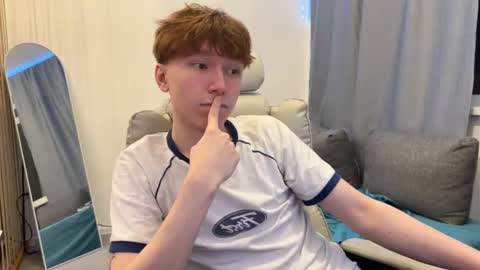 Snapshot of malcolm_yang chatting on 03/07/26, 07:55 Tom and Mark 3 online show from 03/07/26, 07:55