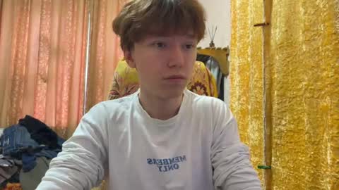 Snapshot of malcolm_yang chatting on 04/22/26, 04:48 Tom and Mark 3 online show from 04/22/26, 04:48