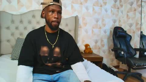 Malcom online show from 09/30/25, 02:27