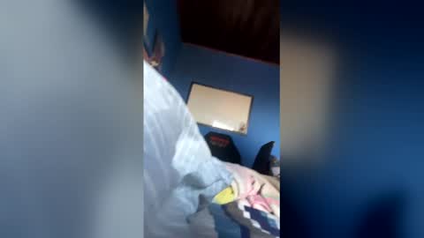 Snapshot of maldosienta chatting on 04/21/26, 12:11 Mala online show from 04/21/26, 12:11