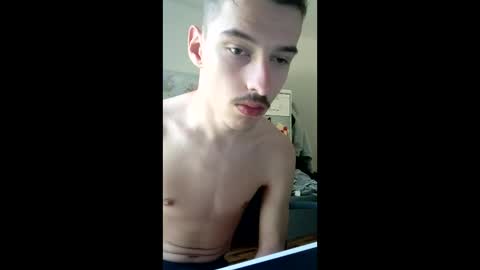 Snapshot of male20y chatting on 05/02/26, 11:48 male20y online show from 05/02/26, 11:48