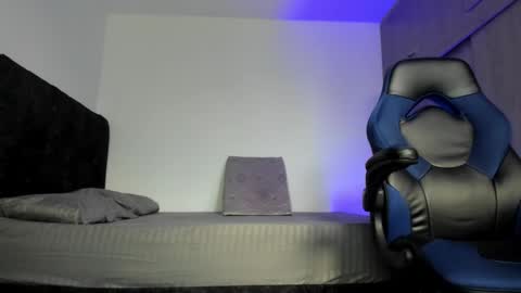 ADAM         online show from 10/20/25, 06:52