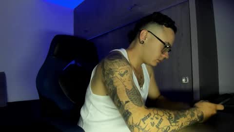 ADAM         online show from 11/07/25, 04:34