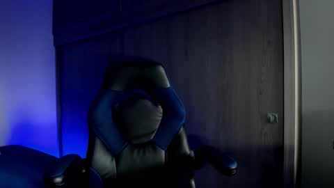 ADAM         online show from 01/11/26, 05:29