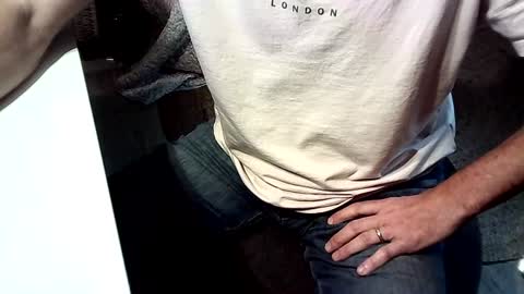 Snapshot of malebitch99999 chatting on 09/16/25, 06:14 malebitch99999 online show from 09/16/25, 06:14