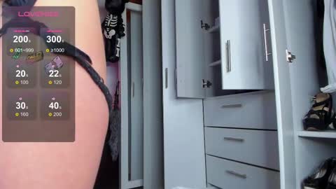 Snapshot of maleja_caa chatting on 02/19/25, 07:59 Maleja online show from 02/19/25, 07:59