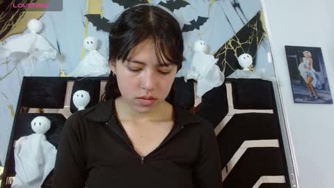 malejacs01 online show from 10/17/25, 11:46