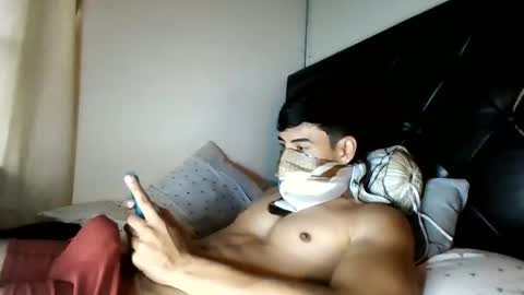 Snapshot of malekthick chatting on 06/08/26, 01:55 malekthick online show from 06/08/26, 01:55