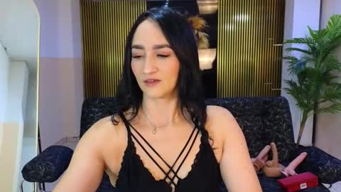 Snapshot of malen_fitnessmilf chatting on 02/18/26, 04:47 malen_fitnessmilf online show from 02/18/26, 04:47